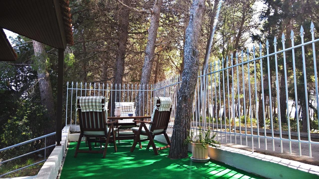 Malibu Studios & Apartments Lassi  Eksteriør billede